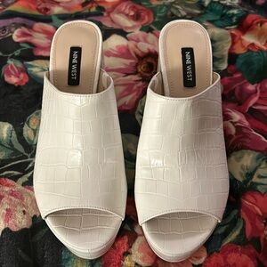 Nine West White Platform Slide Sandal